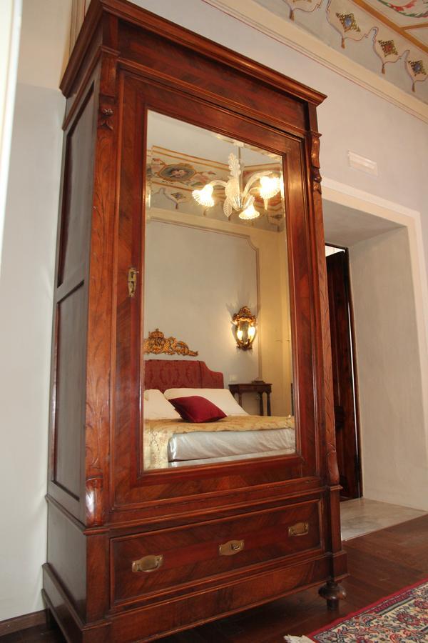 Residenza Dei Ricci Bed & Breakfast Chiusi Luaran gambar